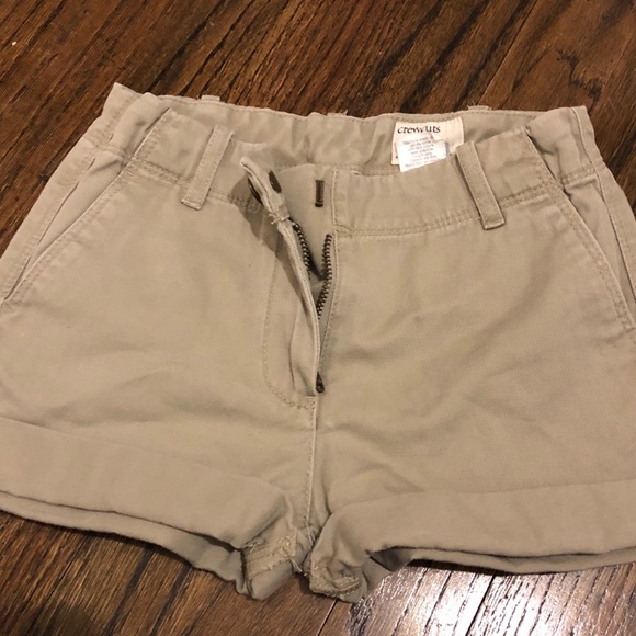 Crewcuts size 6 khaki shorts 🐘 - Picture 1 of 3
